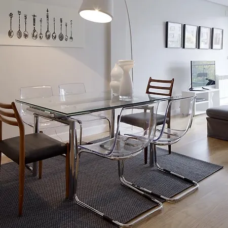 Black & White 4 By Feelfree Rentals *
